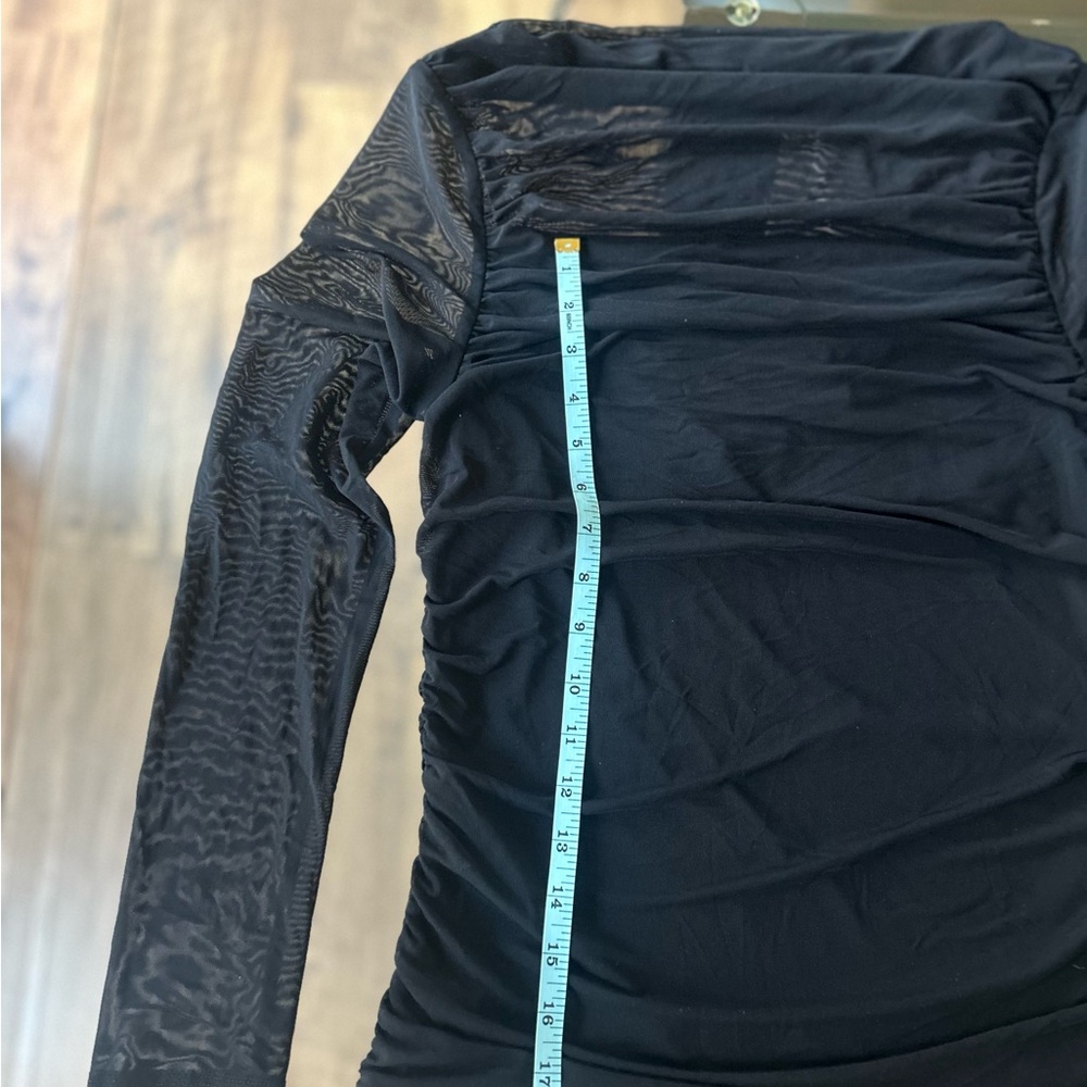 Elegant Black Long Sleeve Women's Top - Picture 9 of 16